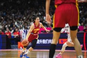 手机客户端-输15分！女篮功勋0分5失误却被原谅，球迷：这队友欧文来了都没用